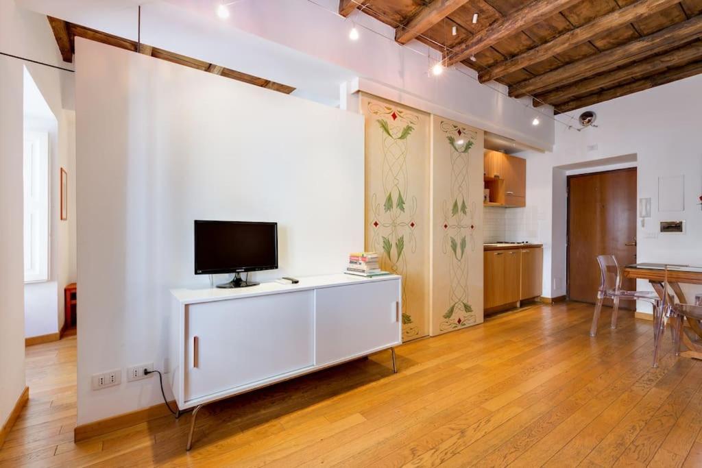 Barberini 360 Apartment โรม ภายนอก รูปภาพ